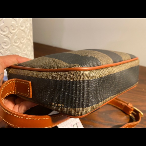 Fendi penguin stripe crossbody - Picture 3 of 9